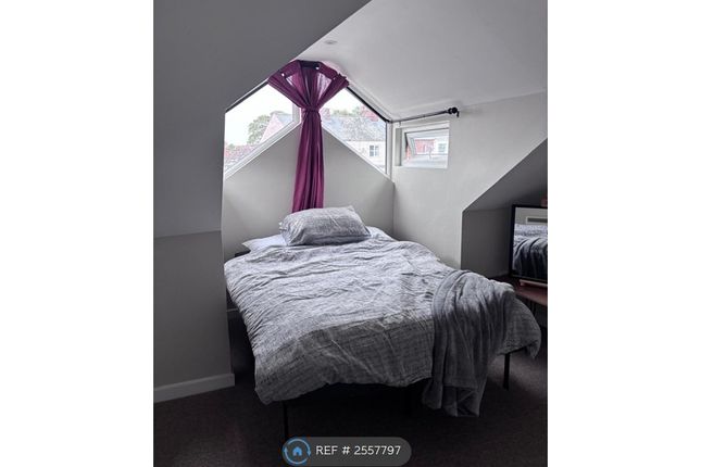 Flat, Swan Street, Eynsham photo 5