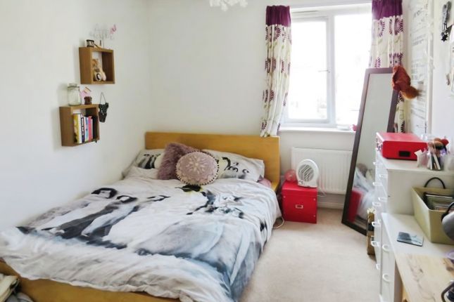 28, Farrow Avenue, Peterborough photo 5
