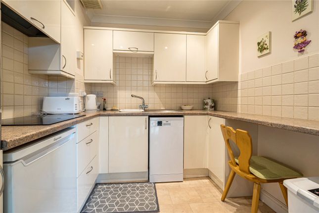 50 Maple Lodge,, Hartford Court, Hook photo 2