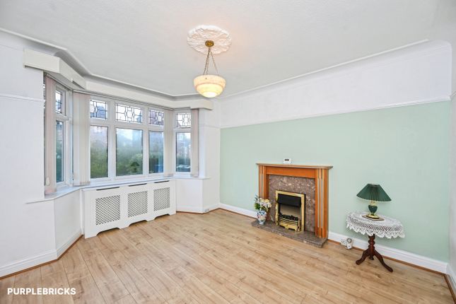 Milton Grove, Orrell, Wigan photo 3