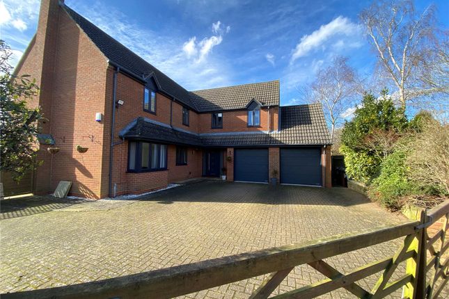 Detached house for sale in Bromley Farm Court, Woodford Halse, Northamptonshire