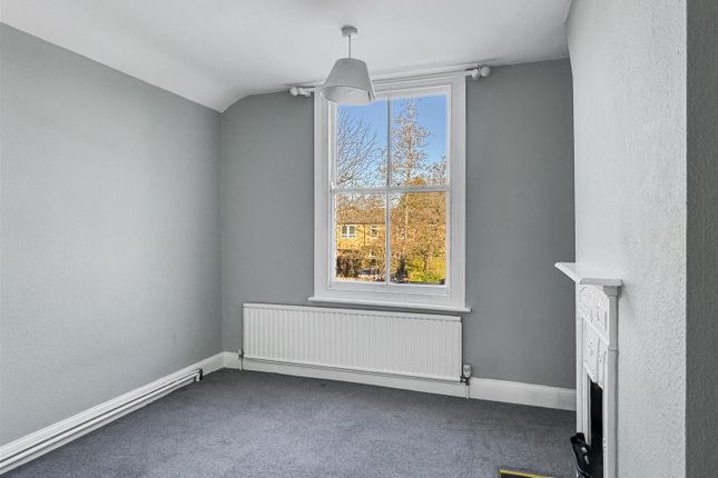 Terraced house for sale in Chedworth Street, Cambridge