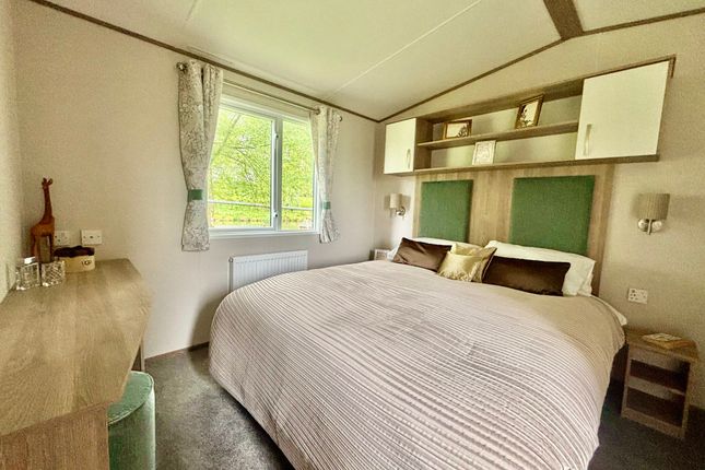 Plot 30 - ABI Wimbledon caravan at Docker Holiday Park, Carnforth LA6 1AR, Carnforth photo 5