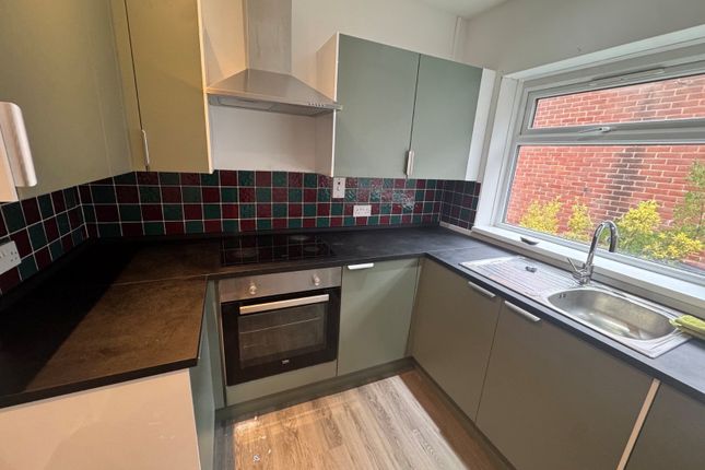 7B,, Rigby Road, Hampshire photo 2