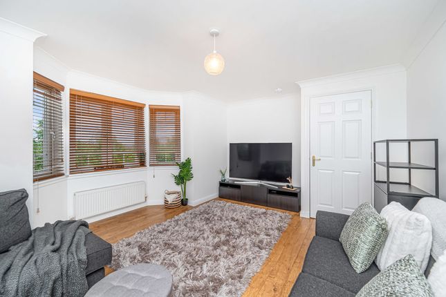 19, Marjorys Avenue, Kirkcaldy photo 4