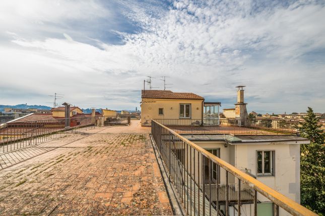 Duplex for sale in Piazza Beccaria, Florence City, Florence, Tuscany, Italy