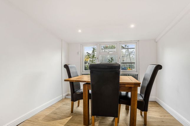 8, Potter Street, Harlow photo 4