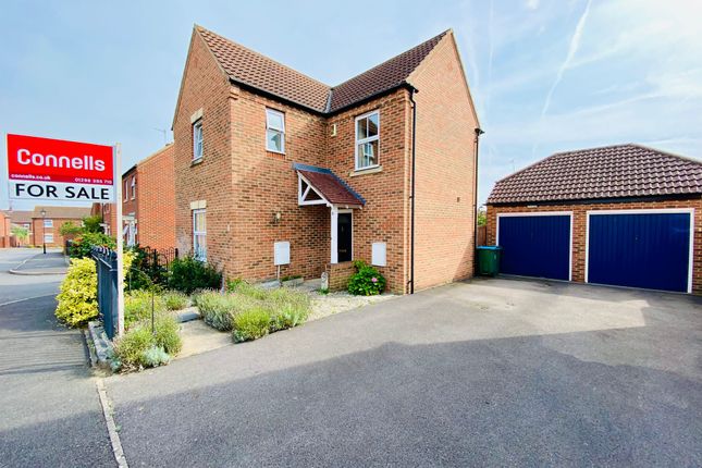 Thumbnail Detached house for sale in Cuckoo Way, Aylesbury