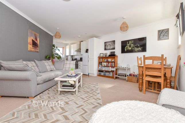 11, Palmer Drive, Hythe photo 3