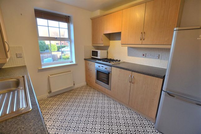 30 Moir Close, Loughborough photo 2
