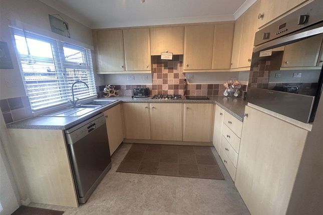 Lower Road East Farleigh, Maidstone photo 3