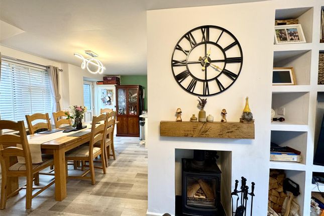 105, Waltwood Road, Newport photo 4