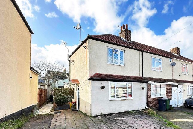 End terrace house for sale in Ivy Close, Dartford