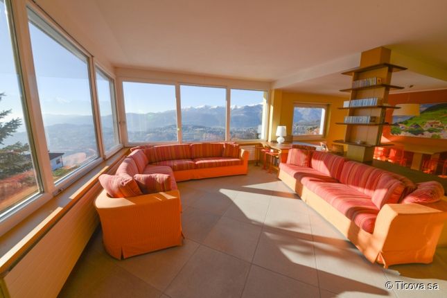 Thumbnail Detached house for sale in 6963, Cureggia, Switzerland