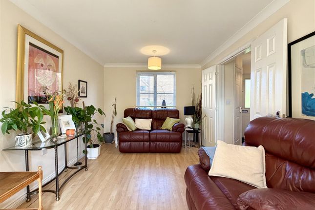 5, Granary Grove, Hereford photo 2