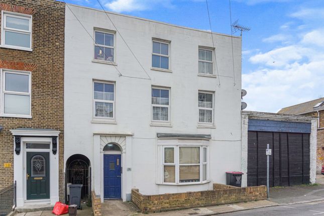 Thumbnail Flat for sale in Victoria Road, Margate