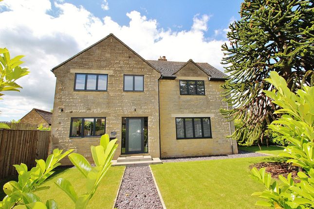 Thumbnail Detached house for sale in Woodstock Road, Stonesfield