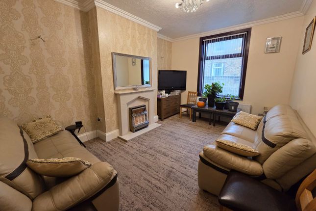 21 Haslingden Drive, Bradford photo 5