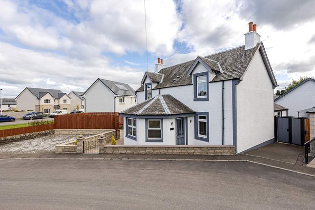 Farmhouse for sale in Stirling