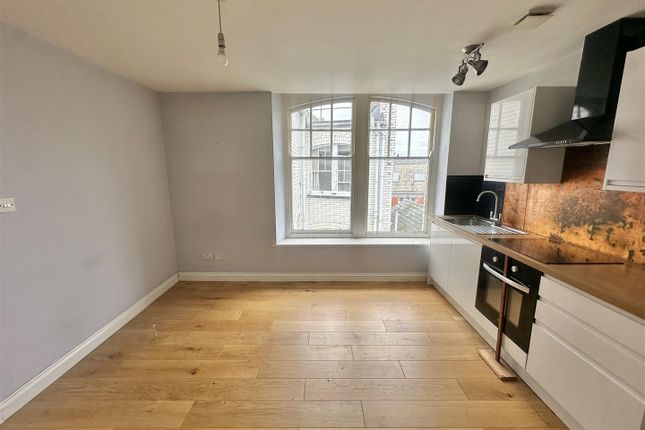 7, Pembroke Place, Swansea photo 4