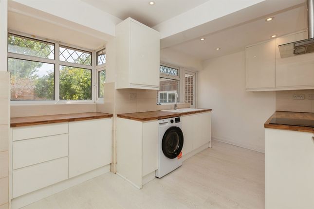 20, Minton Rise, Maidenhead photo 4