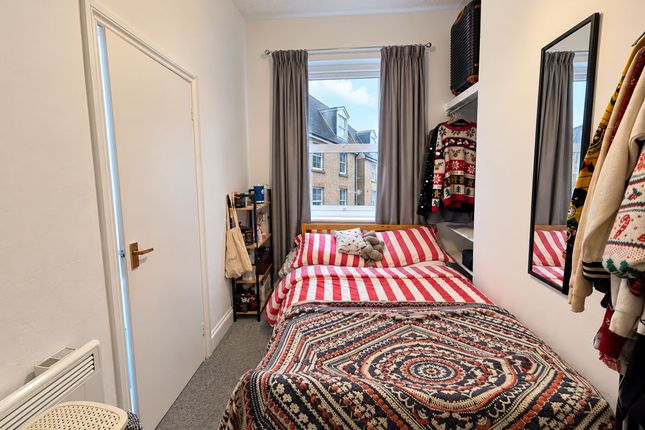 Flat 1 90 Admiralty Street, Keyham, Plymouth photo 4