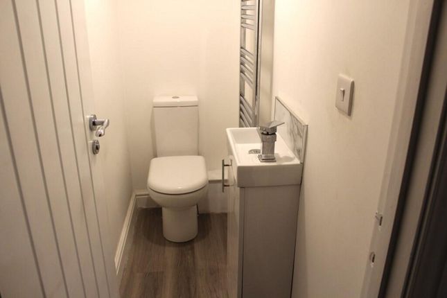 45, Pinewood Gardens, Gateshead photo 5
