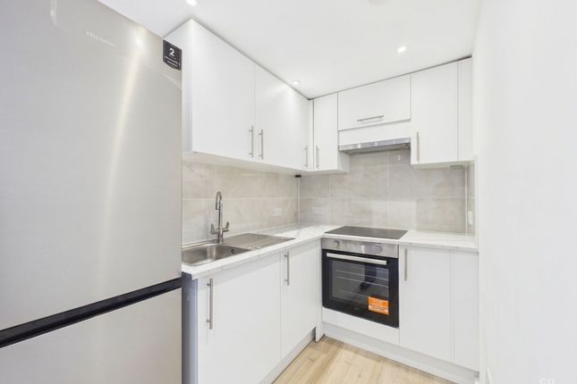 Flat 3, Nelson Place Ashton Rise, Brighton photo 4