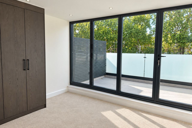 62 Porchester Terrace, Porchester Terrace, London photo 3