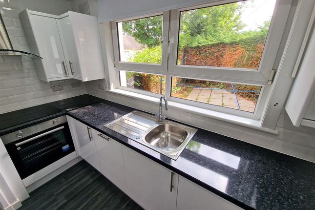 End terrace house to rent in Cuillins Road, Cathkin, Glasgow
