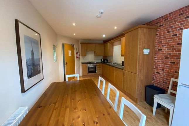 6 Milnbank Gardens, Dundee photo 4