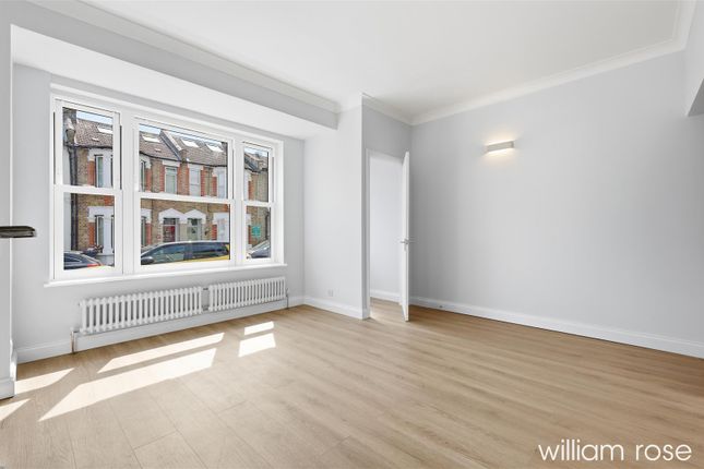94, Prospect Road, Woodford Green photo 3