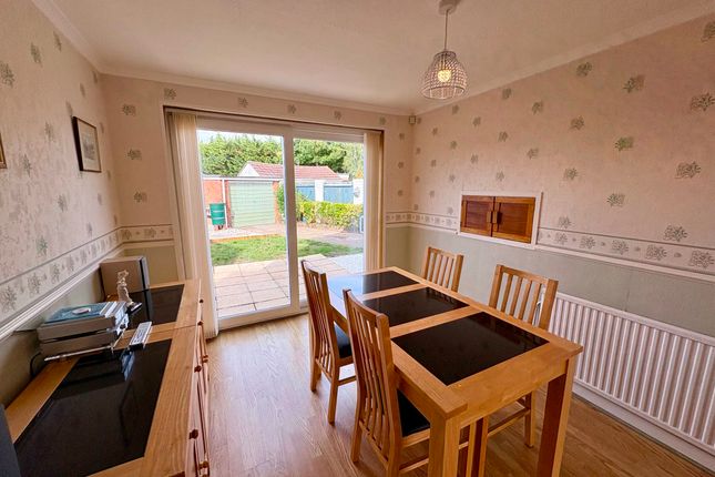 14 Belland Drive, Bristol photo 4