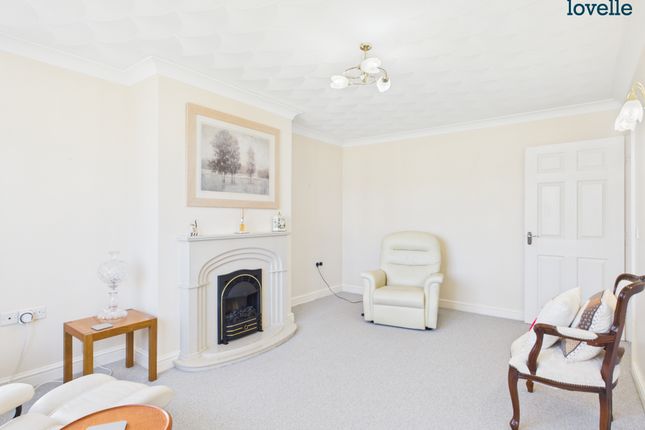 51, The Ridings, Market Rasen photo 3
