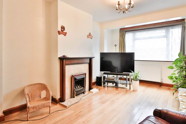 End terrace house for sale in Cromwell Avenue, New Malden