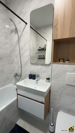 8 Clerkenwell Close, London photo 4
