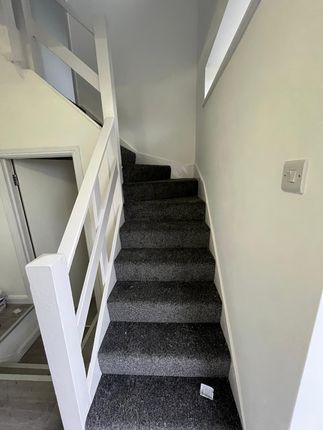 Detached house to rent in Bexley Road, Bexley