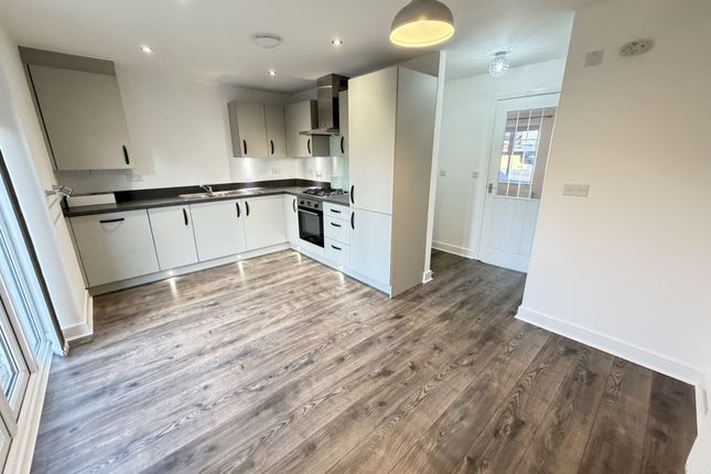 21, Hollin Hall Drive, Longridge photo 2