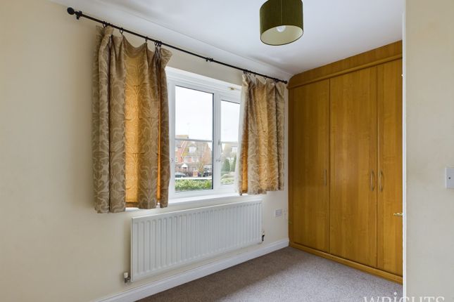 Town house for sale in Campion Road, Hatfield