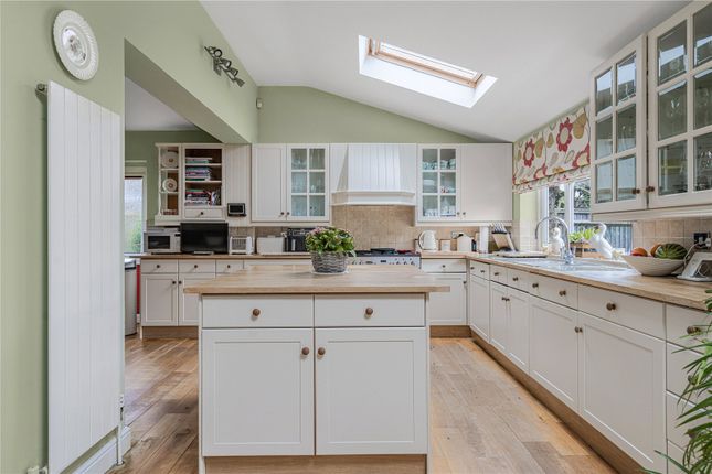 58, Oakley Lane, Oxfordshire photo 5