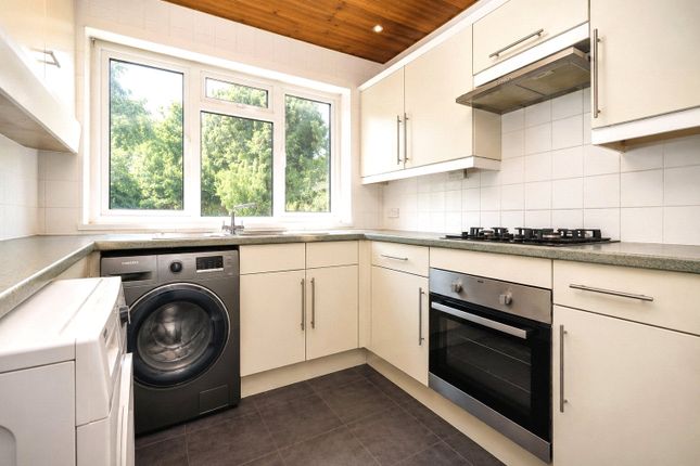 23, Coniston Road, Woking photo 3