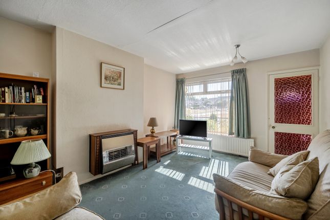5, Boltons Close, Pyrford photo 2