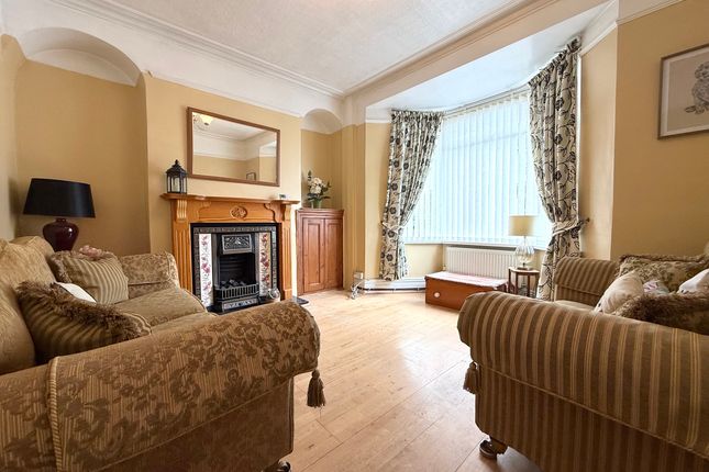 27 Broniestyn Terrace, Aberdare photo 2
