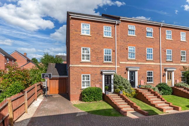 End terrace house for sale in Osborne Road, Bromsgrove, Worcestershire