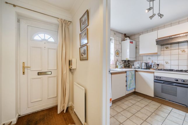 2, St. Peters Mews, Mill End photo 3