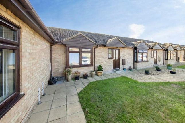 1-bed bungalow on 9, Bexley Avenue, Harwich, £135,000