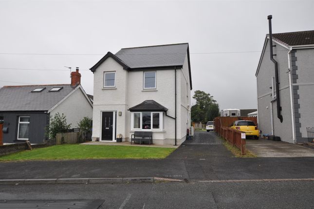 Thumbnail Property for sale in Carway, Kidwelly