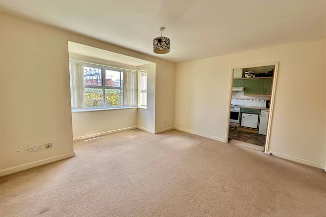Flat to rent in St. Pauls Mews, York