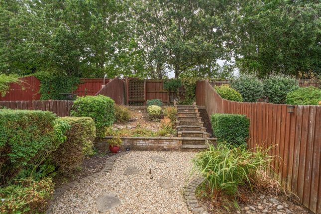 62, Elizabeth Way, Bristol photo 2