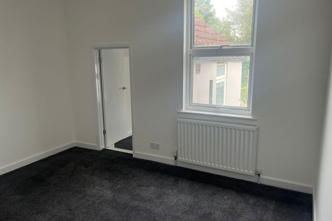 Terraced house to rent in Crescent Road, Erith, Kent